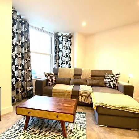 Stunning New Apartment Set In St Leonards On Sea Hollington  Bagian luar foto