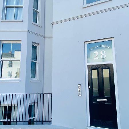 Stunning New Apartment Set In St Leonards On Sea Hollington  Bagian luar foto