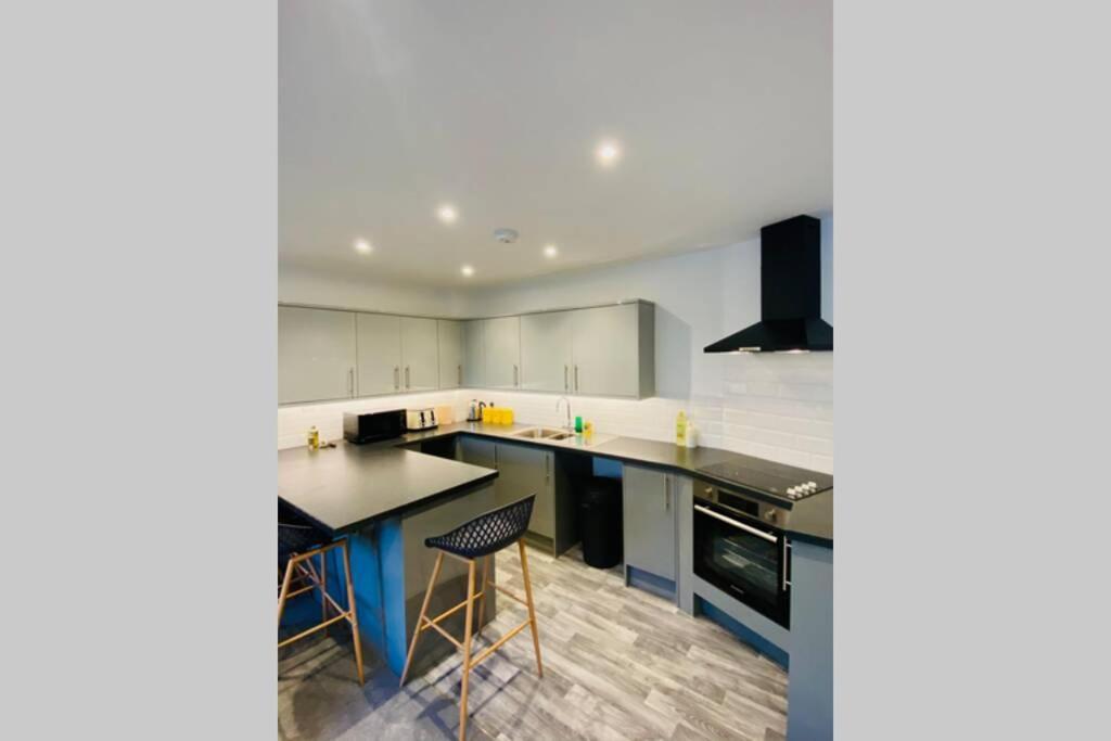 Stunning New Apartment Set In St Leonards On Sea Hollington  Bagian luar foto